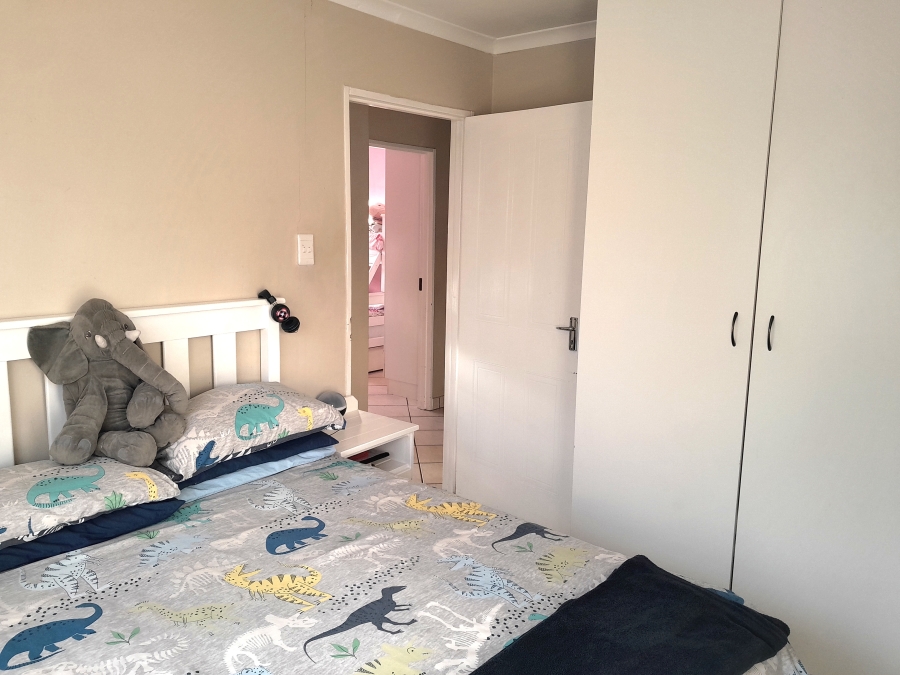 To Let 3 Bedroom Property for Rent in Windsor Park Eastern Cape